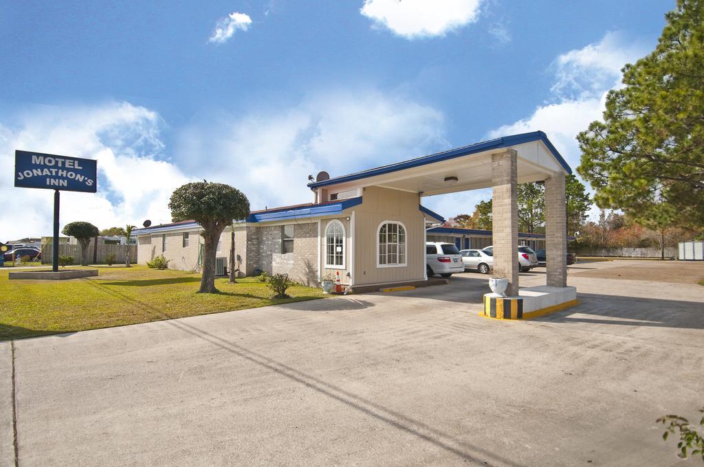 Jonathan'S Inn Groves Екстер'єр фото